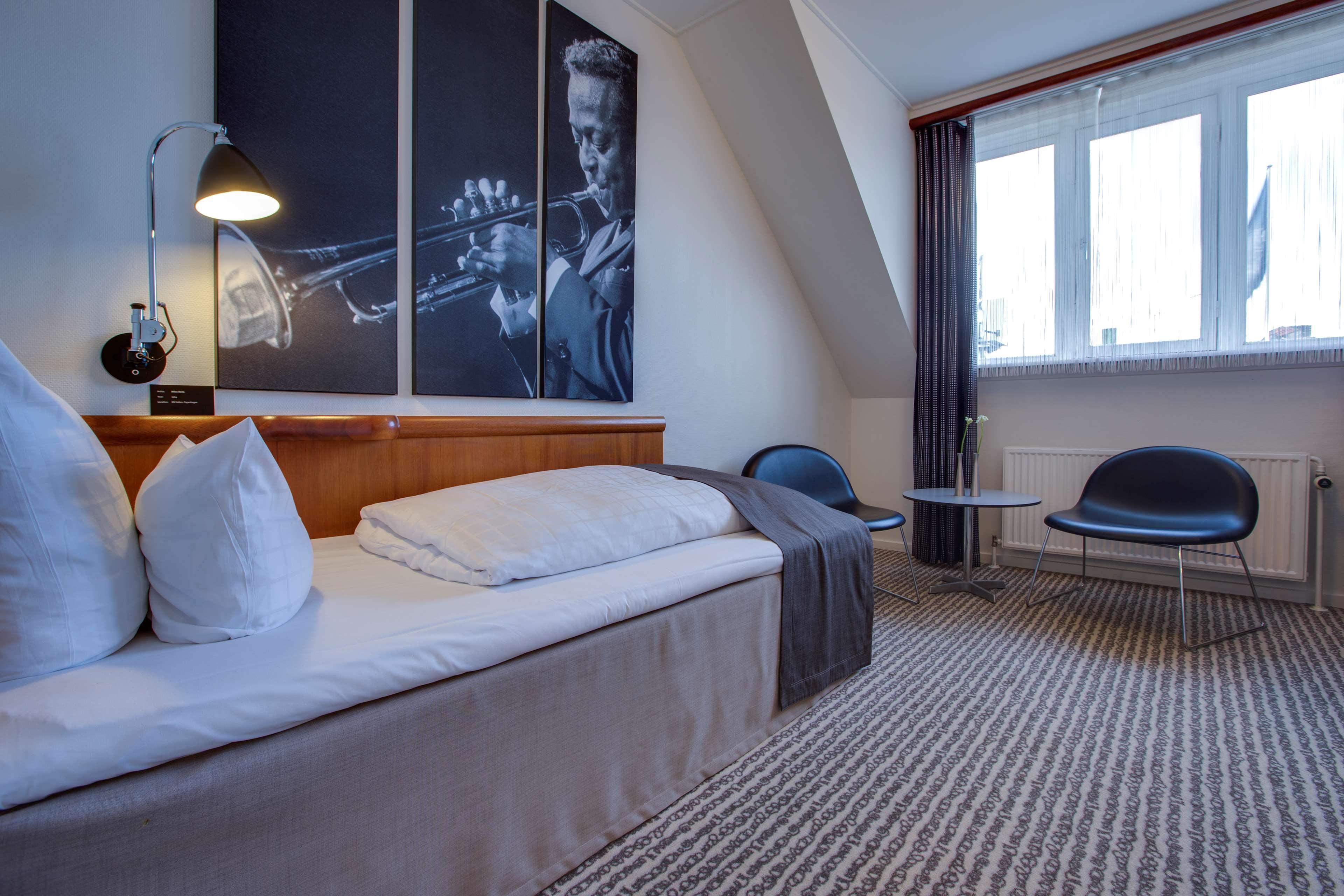 The Huxley Copenhagen, Bw Premier Collection Hotell København