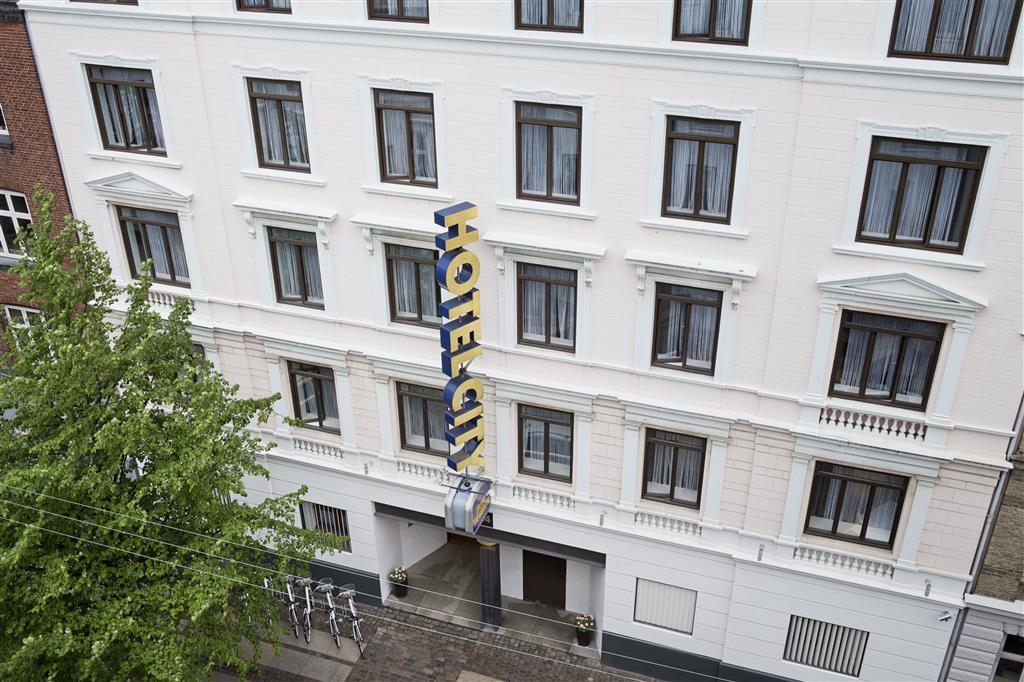 The Huxley Copenhagen, Bw Premier Collection Hotell København